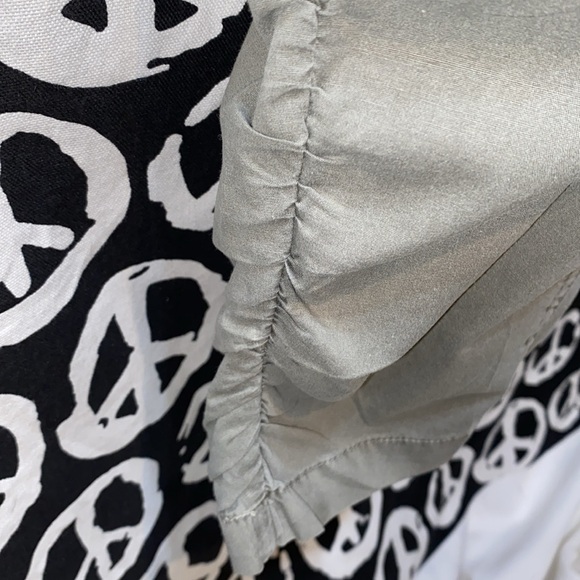 WEARABLES LIGHT OLIVE ANKLE/CROP CARGO PANTS ZIPPED POCKETS SZ 31 W - Picture 5 of 13